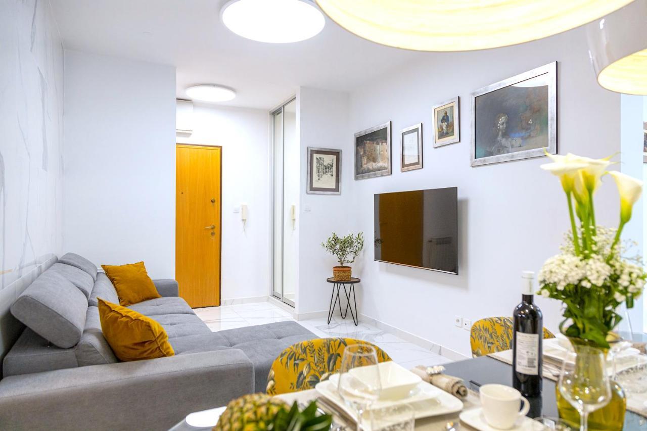 سبليت Lux Holiday Apartment Tony @ 10 Min Znjan Beach المظهر الخارجي الصورة